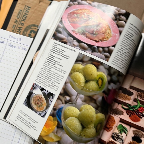 Oriental Dinner Party Cookbook Australian Weekly Thailand Japan India Korea - Picture 8 of 11